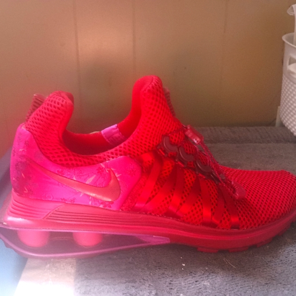 Women's Nike sneakers Size 10